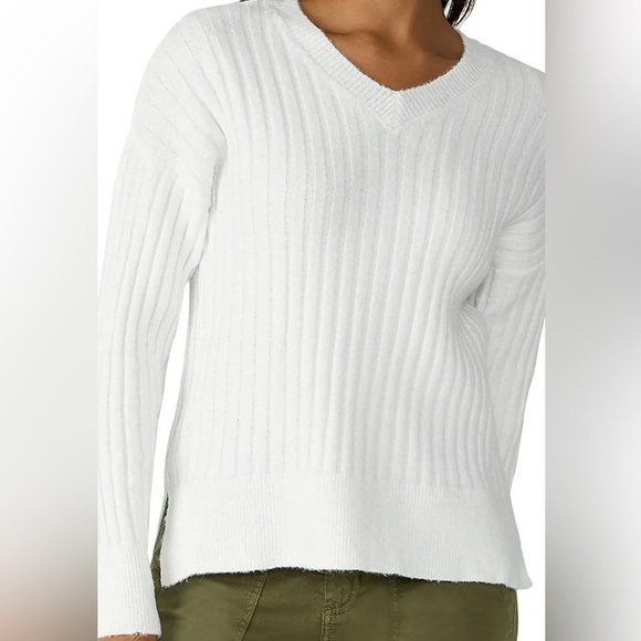 NWT SANCTUARY RIBBED V-NECK SWEATER - Picture 4 of 4